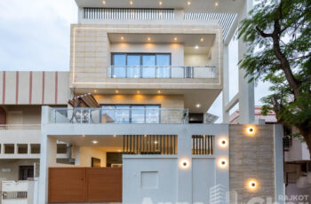 Elegant 4BHK bungalow at Nirmala Road