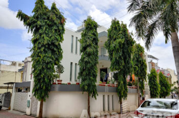 3BHK luxurious bungalow at Nana Mava road