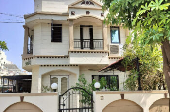 3BHK Bungalow Near Crystal Mall